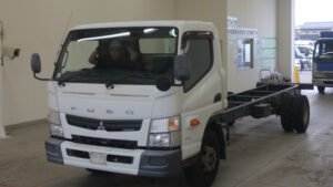 2015 Chassis Truck Mitsubishi Fuso Canter TKG-FED90