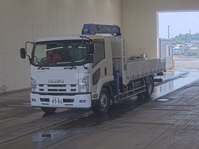 2012 Crane Truck Isuzu Forward LKG-FTR90T2 - Image 1