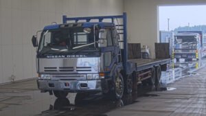 1993 Self Loader Nissan UD U-CG520PZ