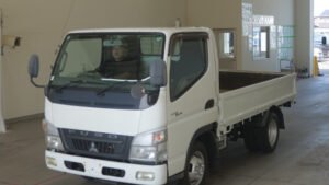 2011 Flat Body Truck Mitsubishi Fuso Canter Guts PDG-FD70B