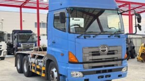 2006 Trailer Head Hino Profia SS1EKJA