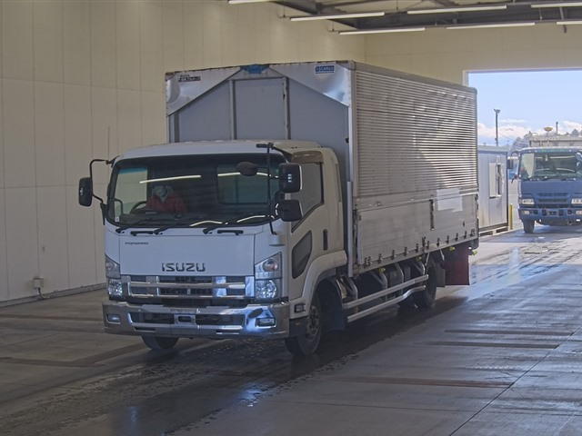 2012 Van Wing Isuzu Forward SKG-FRR90T2