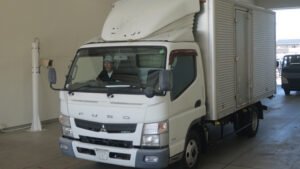 2013 Van Wing Mitsubishi Fuso Canter TKG-FEB50
