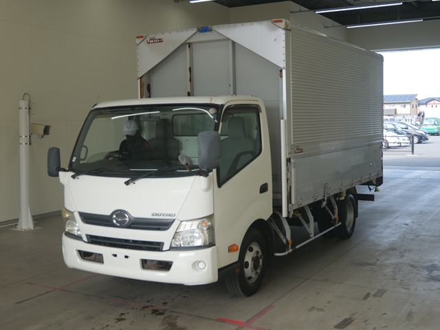 2012 Van Wing Hino Dutro SKG-XZU710M