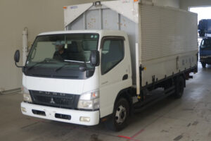 2010 Van Wing Mitsubishi Fuso Canter PDG-FE82D