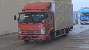 2014 Van Wing Isuzu Forward TKG-FRR90S2