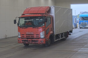 2014 Van Wing Isuzu Forward TKG-FRR90S2