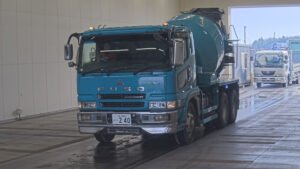2003 Concrete Mixer Truck Mitsubishi Fuso Super Great KL-FV50KJXD