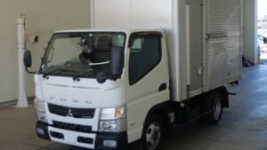 2016 Van Wing Mitsubishi Fuso Canter TKG-FBA20