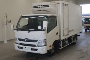 2015 Freezer Truck Hino Dutro TKG-XZU775M - Image 1