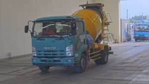 2014 Concrete Mixer Truck Isuzu Forward LKG-FTR90S2