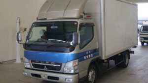 2010 Van Wing Mitsubishi Fuso Canter PDG-FE83DY