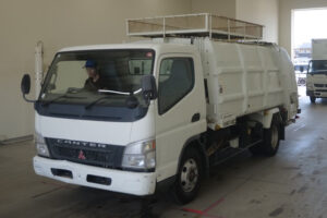 2005 Garbage Truck Mitsubishi Fuso Canter PA-FE83DEY - Image 1