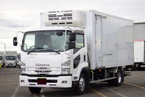 2018 Freezer Refrigerator Truck Isuzu Forward 2PG-FRR90S2