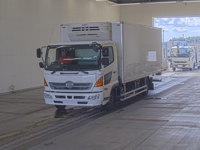 2013 Freezer Refrigerator Truck Hino Ranger TKG-FC9JKAA