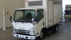 2018 Van Wing Isuzu Elf TPG-NMS85AN