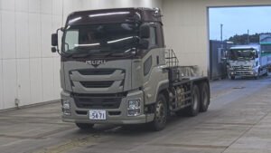 2017 Trailer Head Isuzu Giga QDG-EXZ52BJ