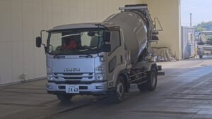 2015 Concrete Mixer Truck Isuzu Forward LKG-FTR90S2