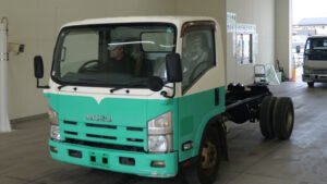 2011 Chassis Truck Isuzu Elf SKG-NPR85YN