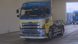 2016 Trailer Head Hino Profia QPG-SH1EEDG