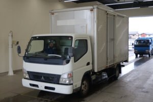 2008 Van Wing Mitsubishi Fuso Canter PDG-FE82B