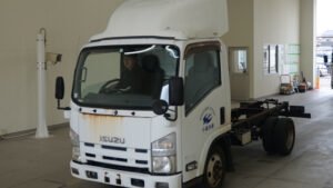 2011 Chassis Truck Isuzu Elf BKG-NLR85N
