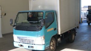 2005 Van Wing Mitsubishi Fuso Canter PA-FE73DB