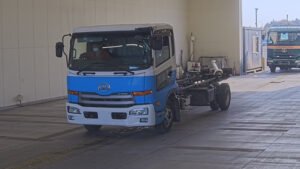 2014 Chassis Truck Nissan UD TKG-MK38L