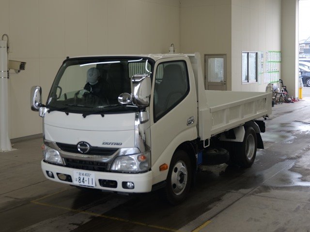2016 Dump Tipper Truck Hino Dutro TKG-XZU620T