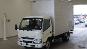 2017 Van Wing Hino Dutro TKG-XZU695M