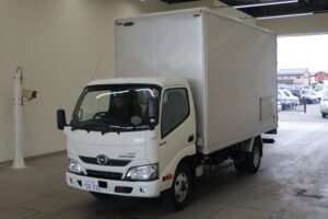 2017 Van Wing Hino Dutro TKG-XZU695M