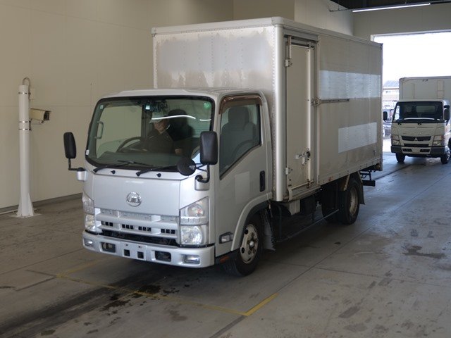 2013 Freezer Refrigerator Truck Nissan Condor TKG-BMR85AN