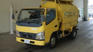 2004 Vacuum Truck Mitsubishi Fuso Canter KK-FE73EB