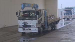 2004 Crane Truck Mitsubishi Fuso Fighter PA-FK61FJ