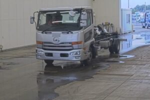 2017 Chassis Truck Nissan UD TKG-MK38L