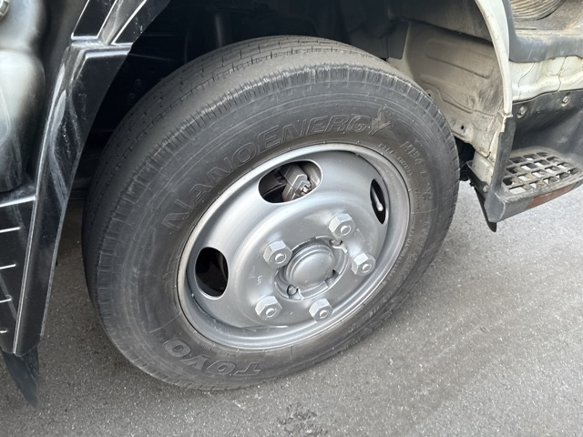 2011 Flat Body Truck Mitsubishi Fuso Canter SKG-FEA50 - Image 11