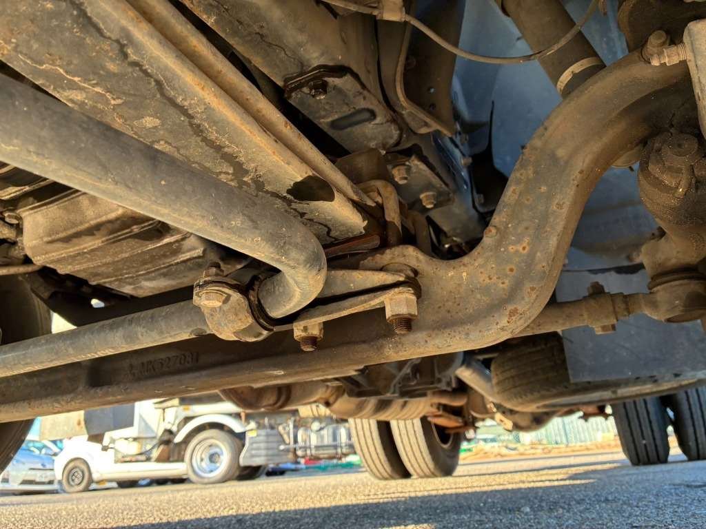 2016 Freezer Refrigerator Truck Mitsubishi Fuso Canter FEA50 - Image 11