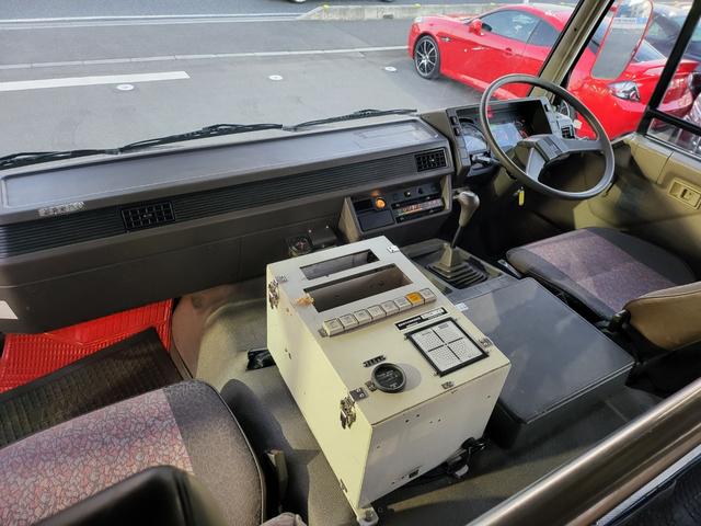 1991 Others Trucks Mitsubishi Fuso Great U-FP415J - Image 11