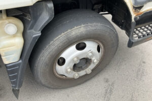 2010 Van Wing Mitsubishi Fuso Canter PDG-FE82D