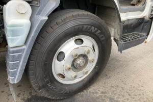 2005 Garbage Truck Mitsubishi Fuso Canter PA-FE83DEY - Image 10