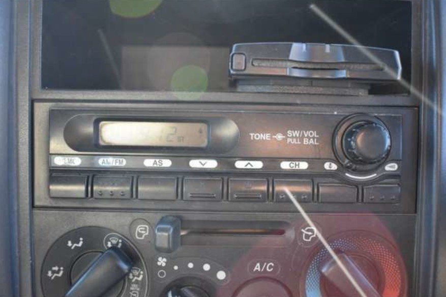 2010 Dump Tipper Truck Isuzu Forward FRR90 - Image 11