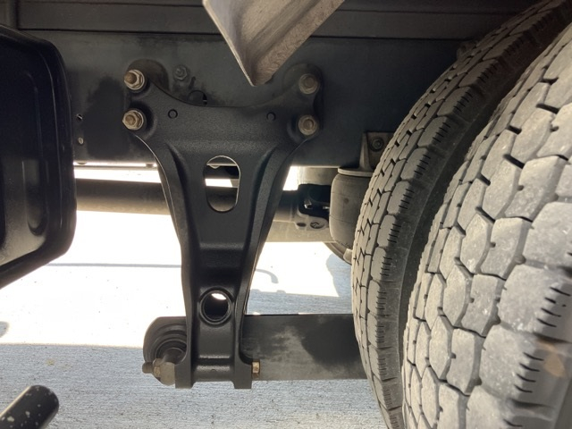 2017 Freezer Refrigerator Truck Isuzu Forward TKG-FRR90T2 - Image 11