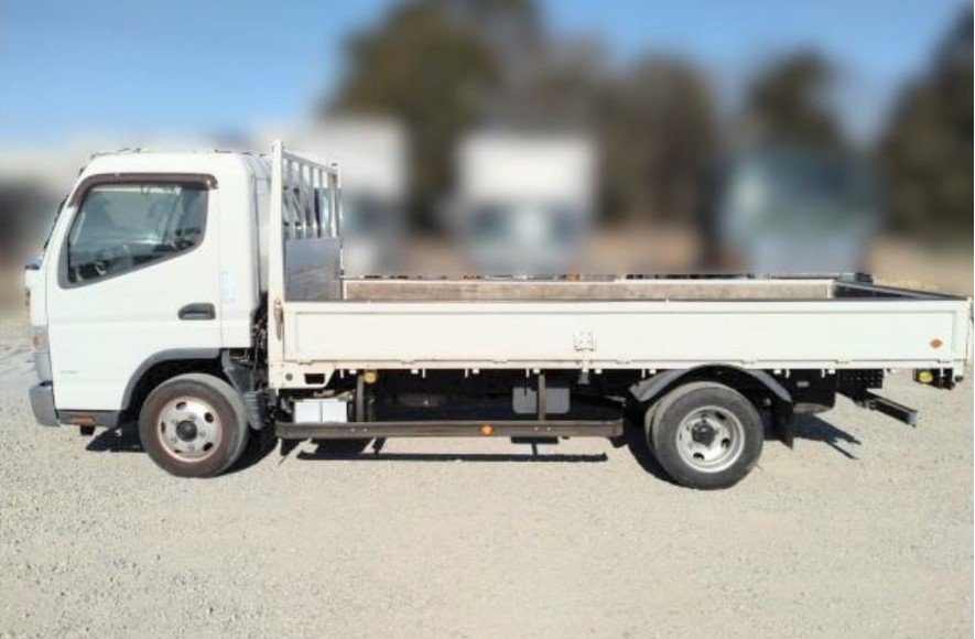 2016 Flat Body Truck Mitsubishi Fuso Canter TPG-FEB50 - Image 11