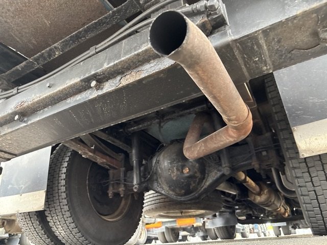 2005 Crane Truck Mitsubishi Fuso Canter PA-FE83DEN - Image 11