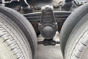 2015 Trailer Head Hino Profia QDG-SS1EKDA - Image 10