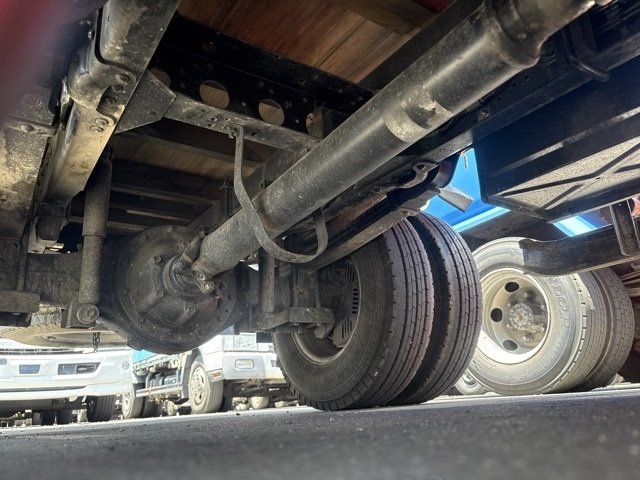2013 Crane Truck Hino Dutro TKG-XZU650M - Image 11