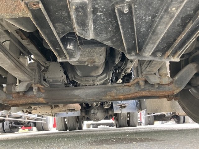 2017 Others Trucks Isuzu Giga QKG-CYM77BM - Image 11