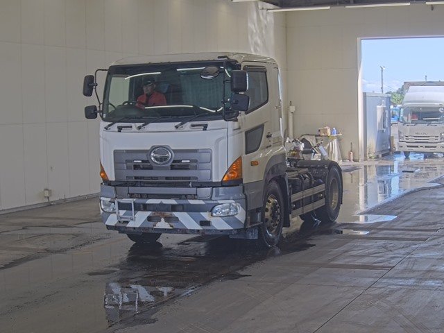 2015 Trailer Head Hino Profia QPG-SH1EDDG