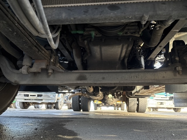 2008 Garbage Truck Isuzu Forward PKG-FSR90S2 - Image 12