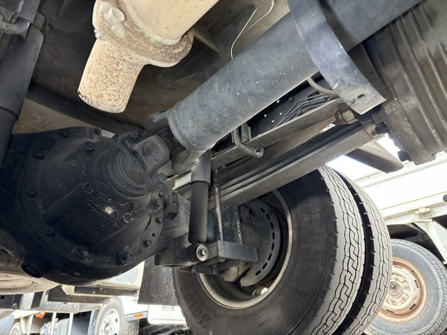 2017 Vacuum Truck Hino Dutro TKG-XZU600E - Image 12